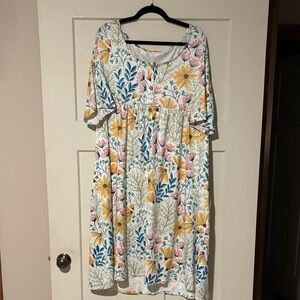 BUNDLE AND SAVE!
Floral Print Dress with Short Sleeves